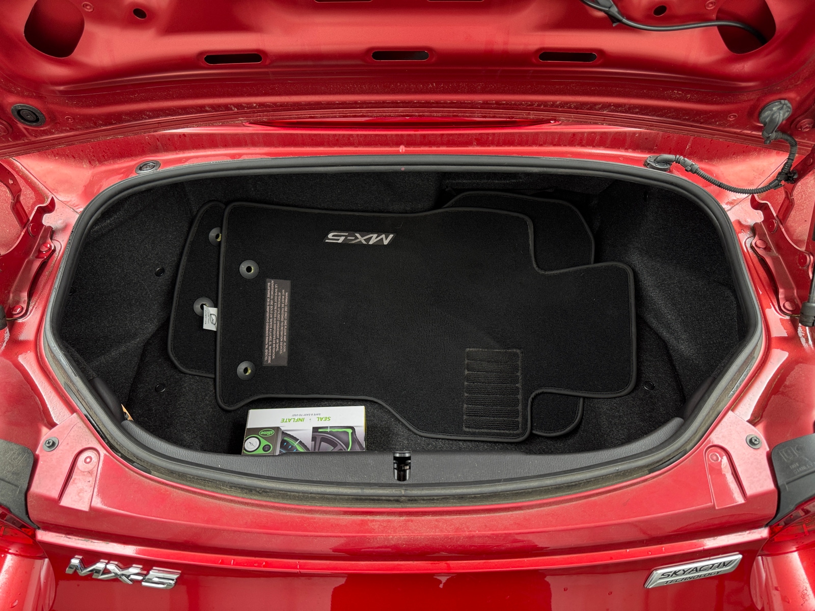 Thumbnail: 2016 Mazda MX-5 Miata - 5