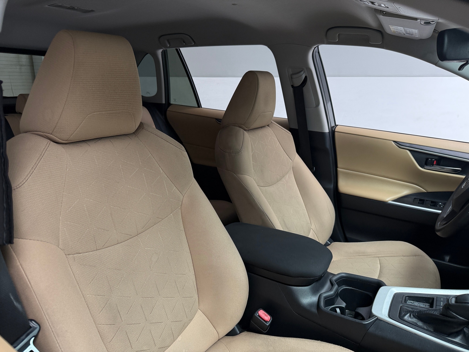 Thumbnail: 2020 Toyota RAV4 - 2