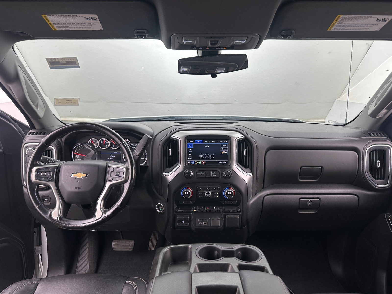 Thumbnail: 2020 Chevrolet Silverado 1500 - 3