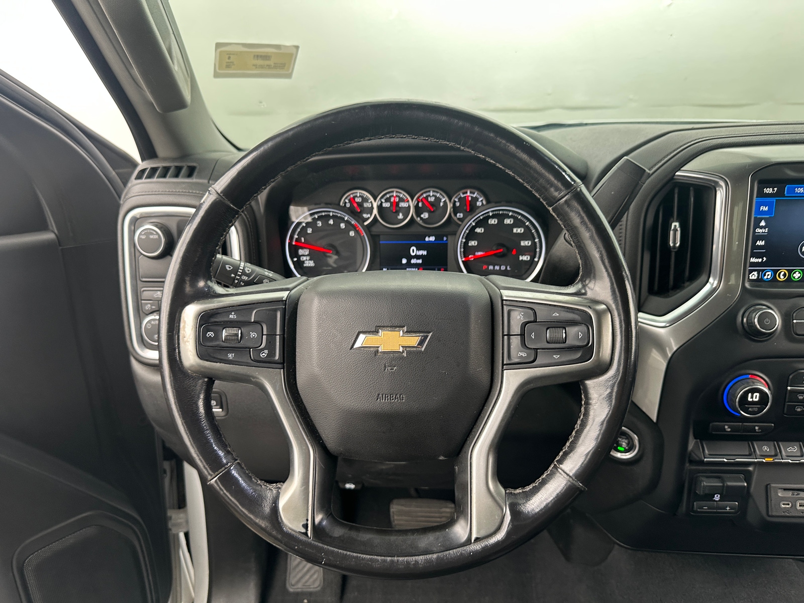 Thumbnail: 2020 Chevrolet Silverado 1500 - 5