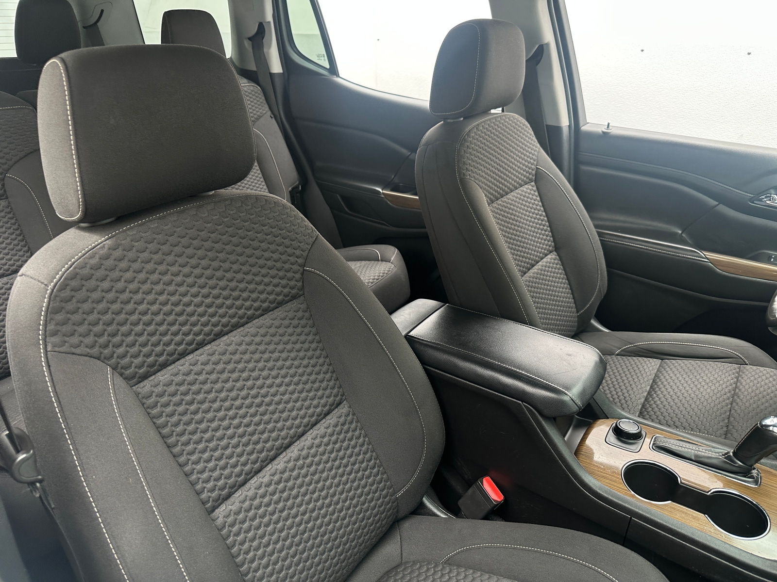 Thumbnail: 2019 GMC Acadia - 2