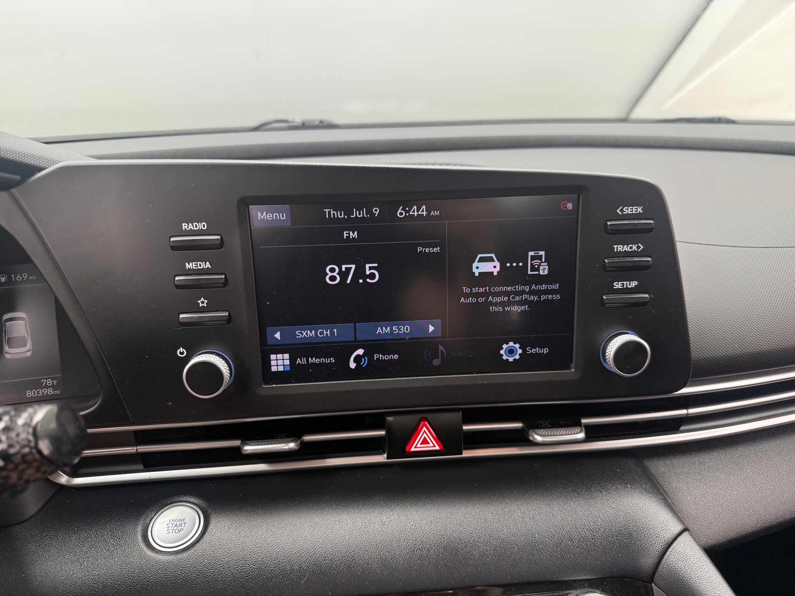 Thumbnail: 2023 Hyundai Elantra - 4