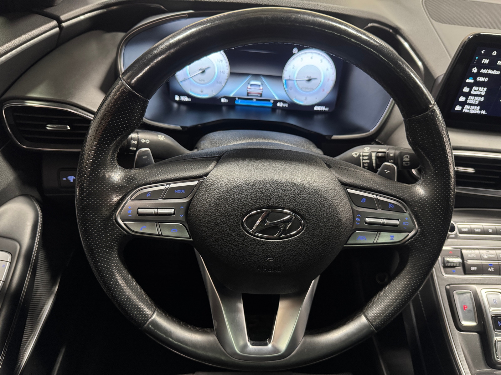 Thumbnail: 2023 Hyundai Santa Fe - 4