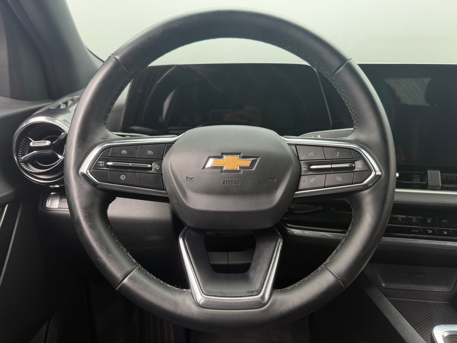 Thumbnail: 2025 Chevrolet Equinox - 5