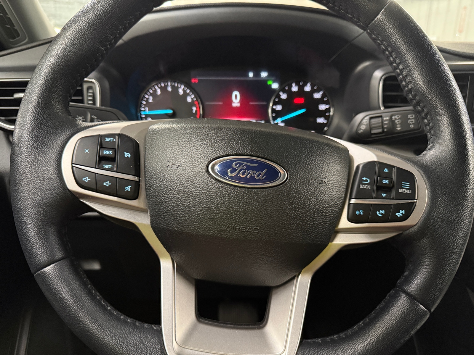 Thumbnail: 2023 Ford Explorer - 5