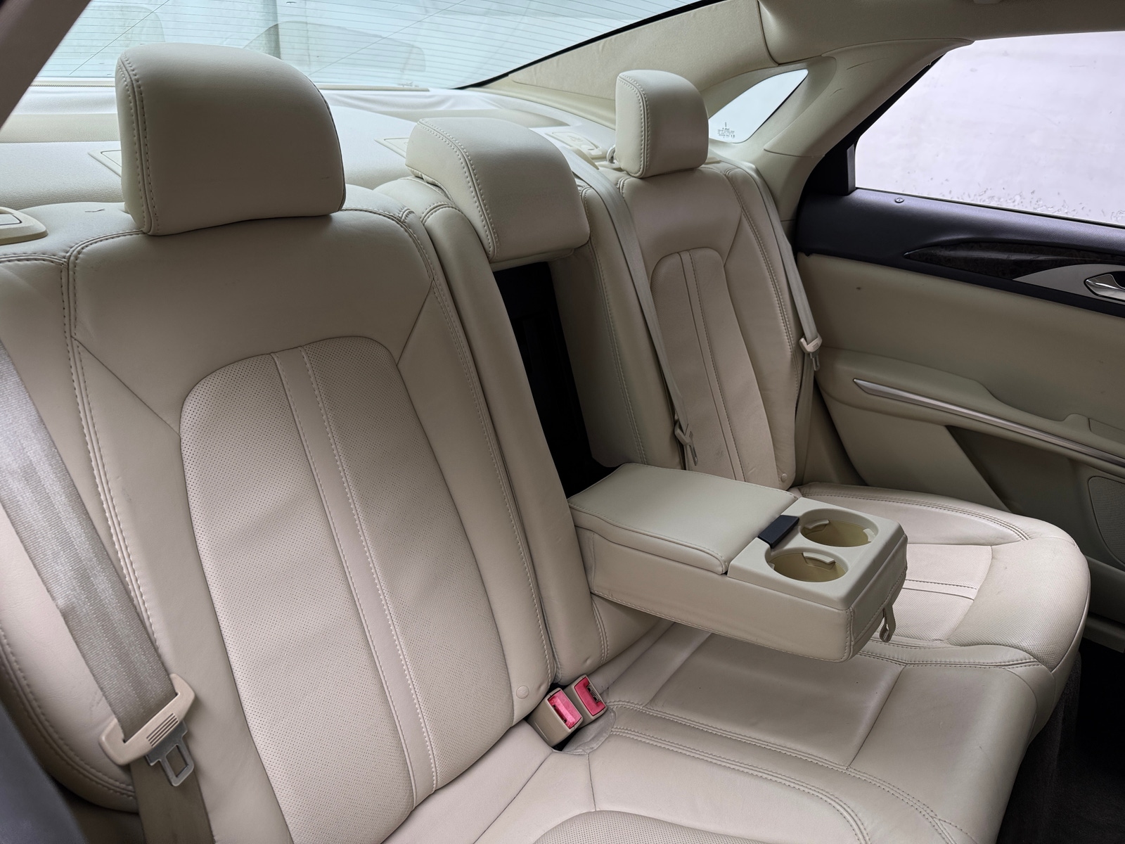 Thumbnail: 2013 Lincoln MKZ - 5