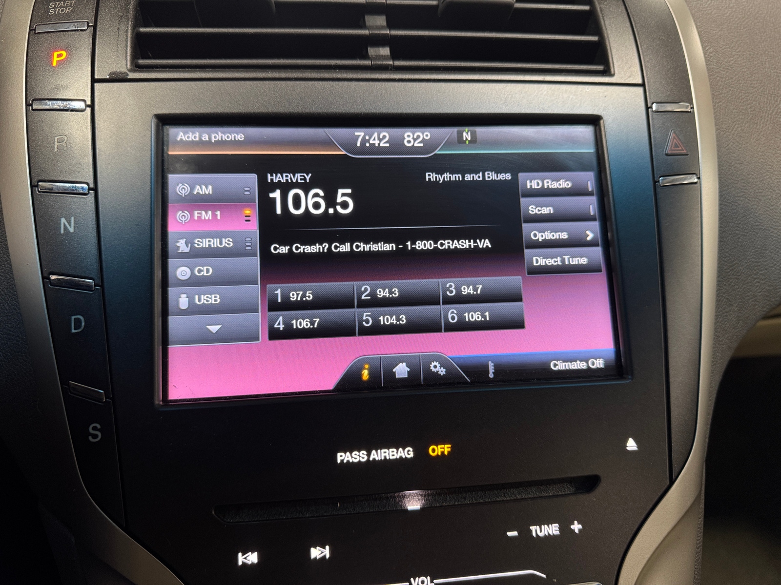 Thumbnail: 2013 Lincoln MKZ - 3