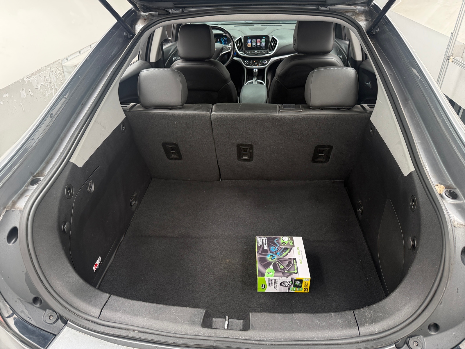 Thumbnail: 2018 Chevrolet Volt - 7