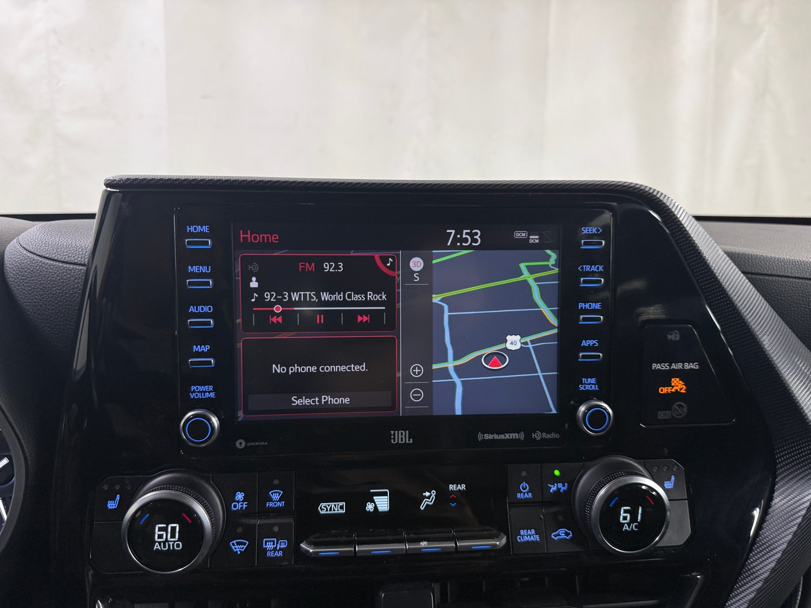 Thumbnail: 2021 Toyota Highlander - 3