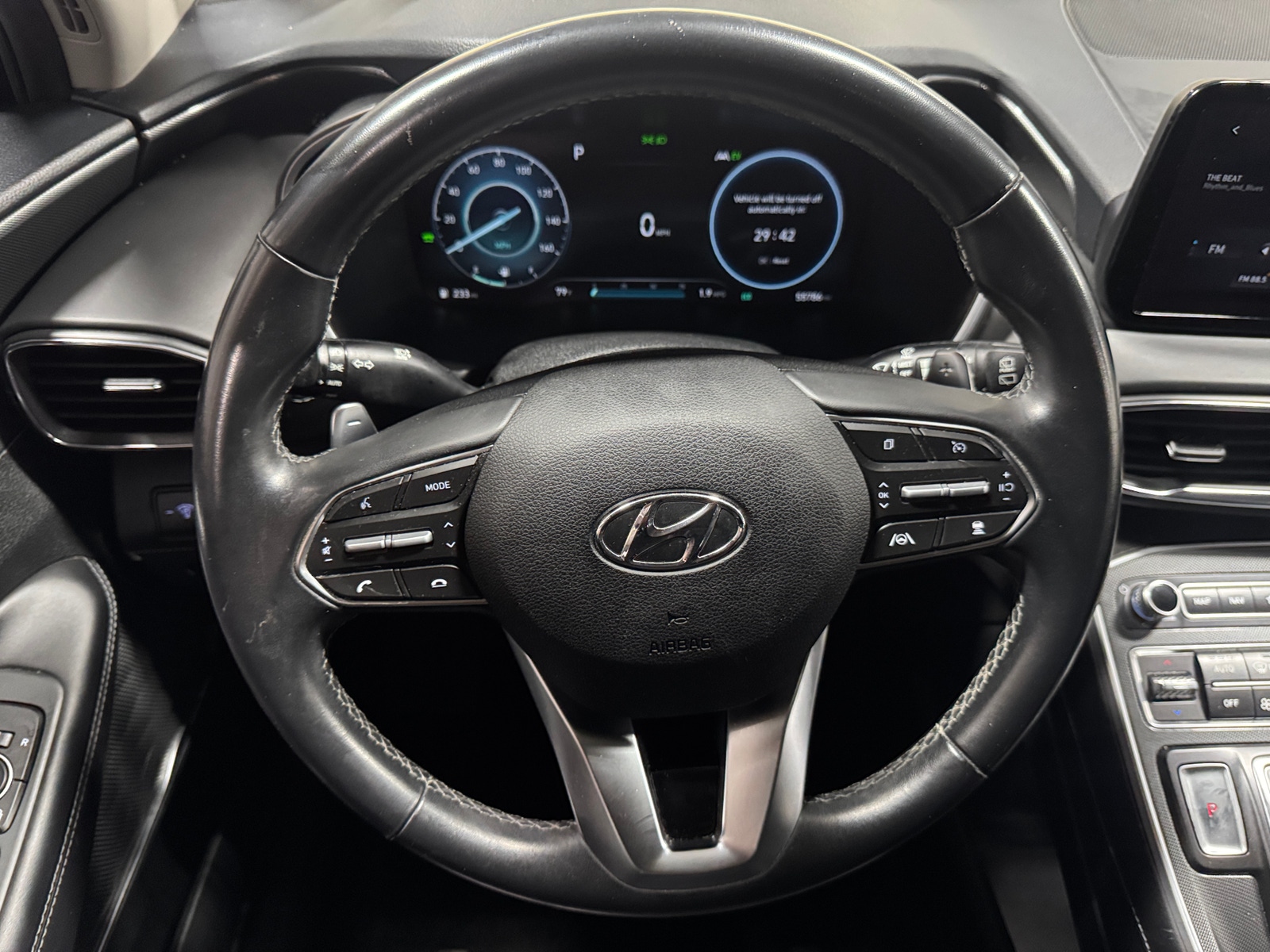 Thumbnail: 2022 Hyundai Santa Fe - 4