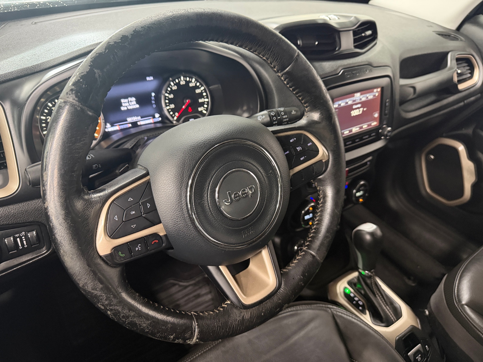 Thumbnail: 2017 Jeep Renegade - 5