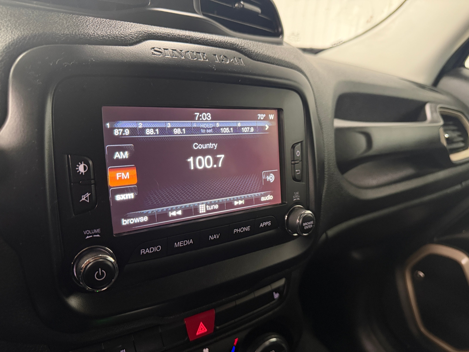 Thumbnail: 2017 Jeep Renegade - 4