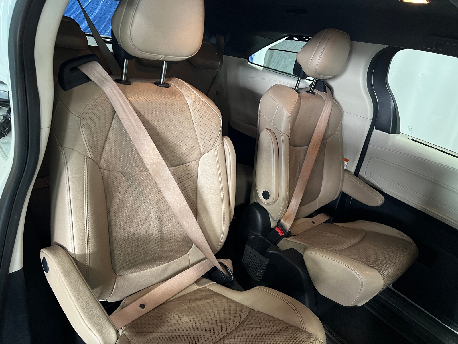 Thumbnail: 2021 Toyota Sienna - 5