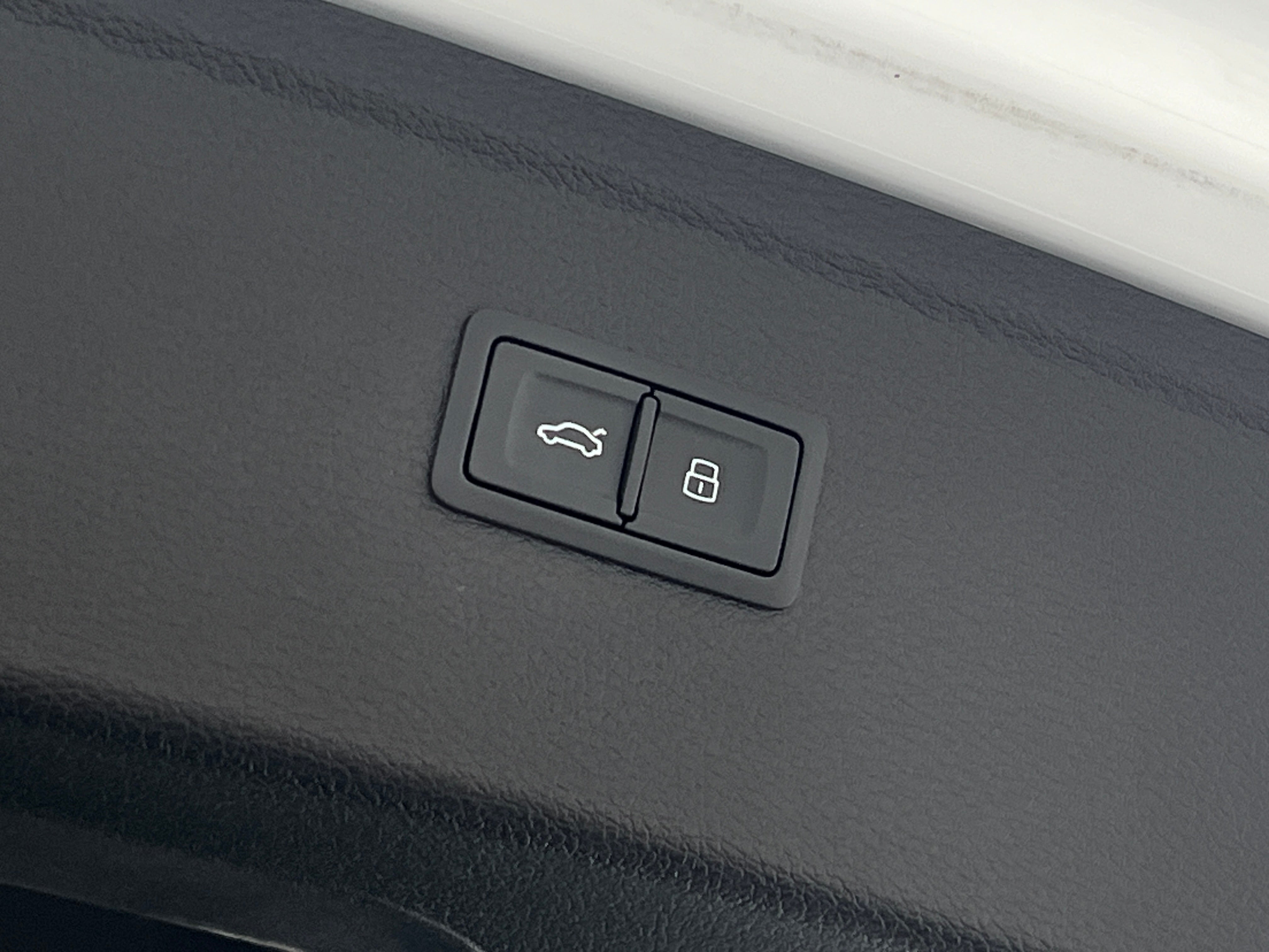 2022 Audi Q5 Premium - Photo 18