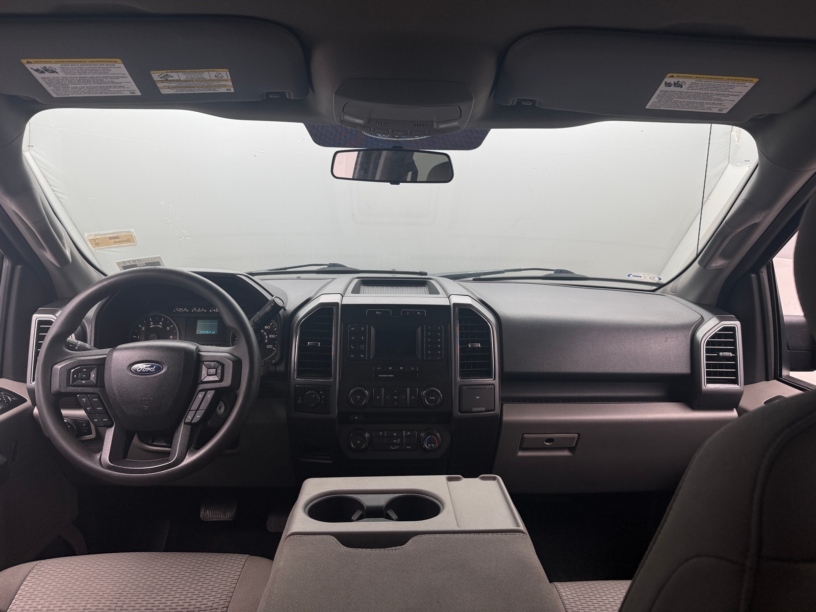Thumbnail: 2018 Ford Econoline - 3