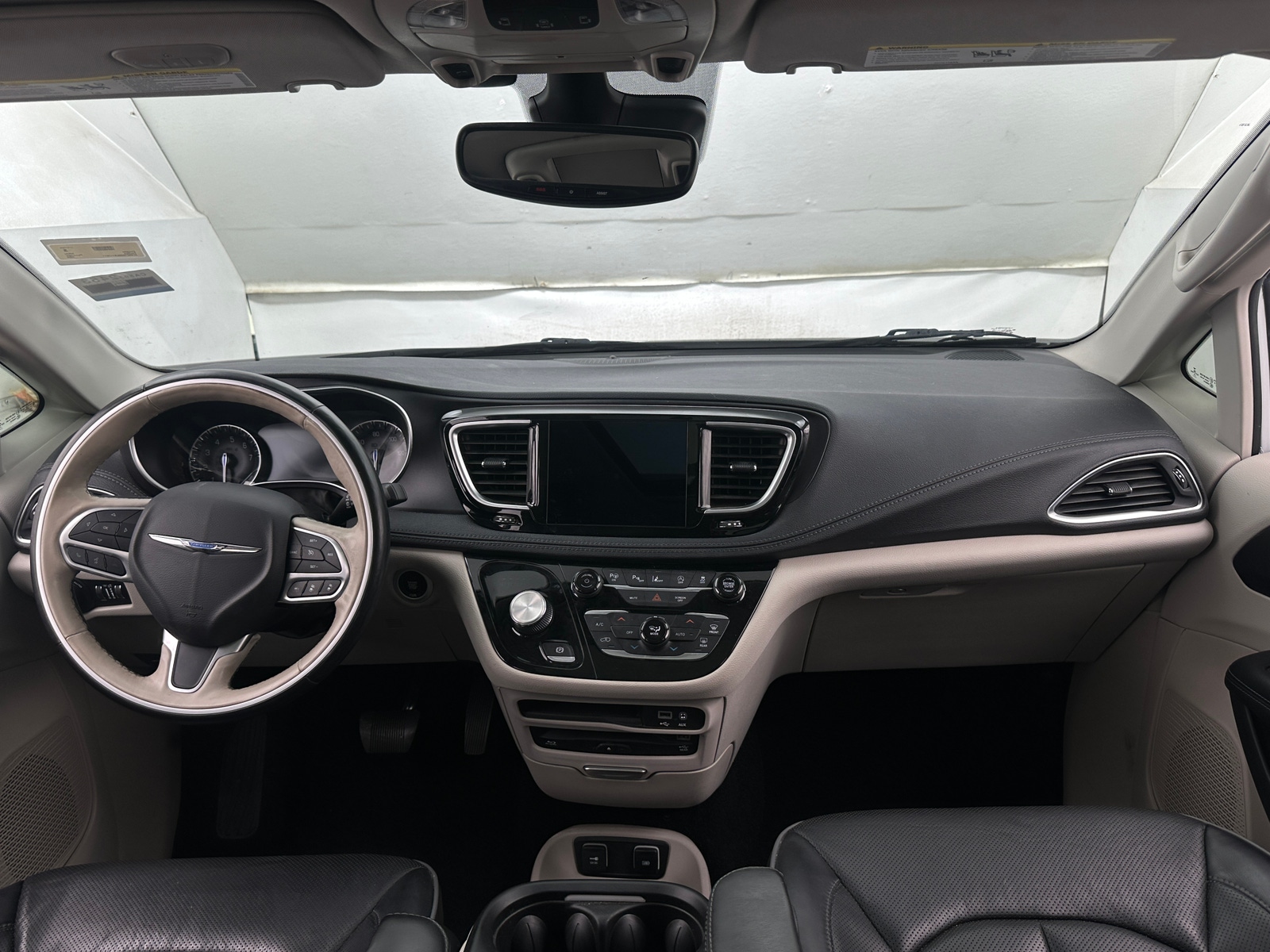 Thumbnail: 2020 Chrysler Pacifica - 2