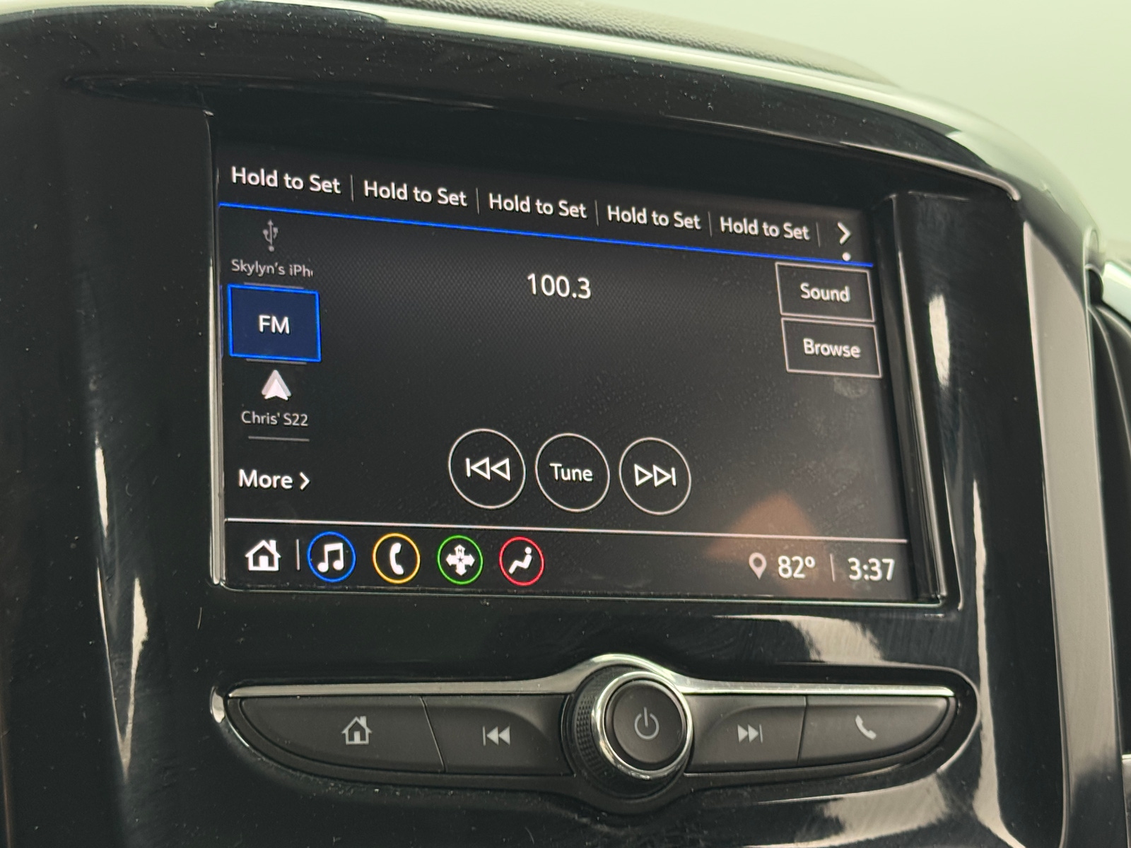 Thumbnail: 2020 Chevrolet Traverse - 4