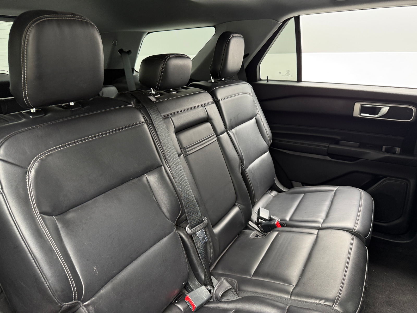 Thumbnail: 2021 Ford Explorer - 6