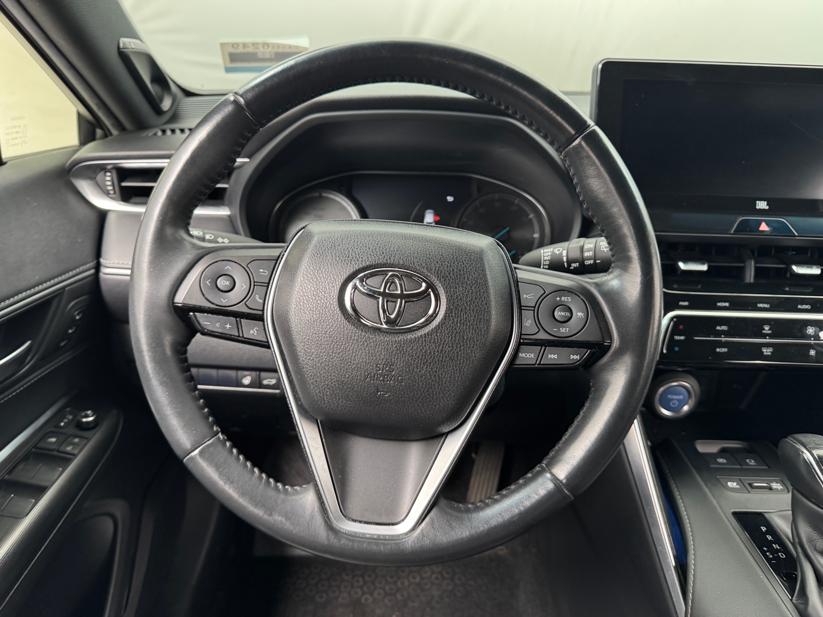 Thumbnail: 2021 Toyota Venza - 5