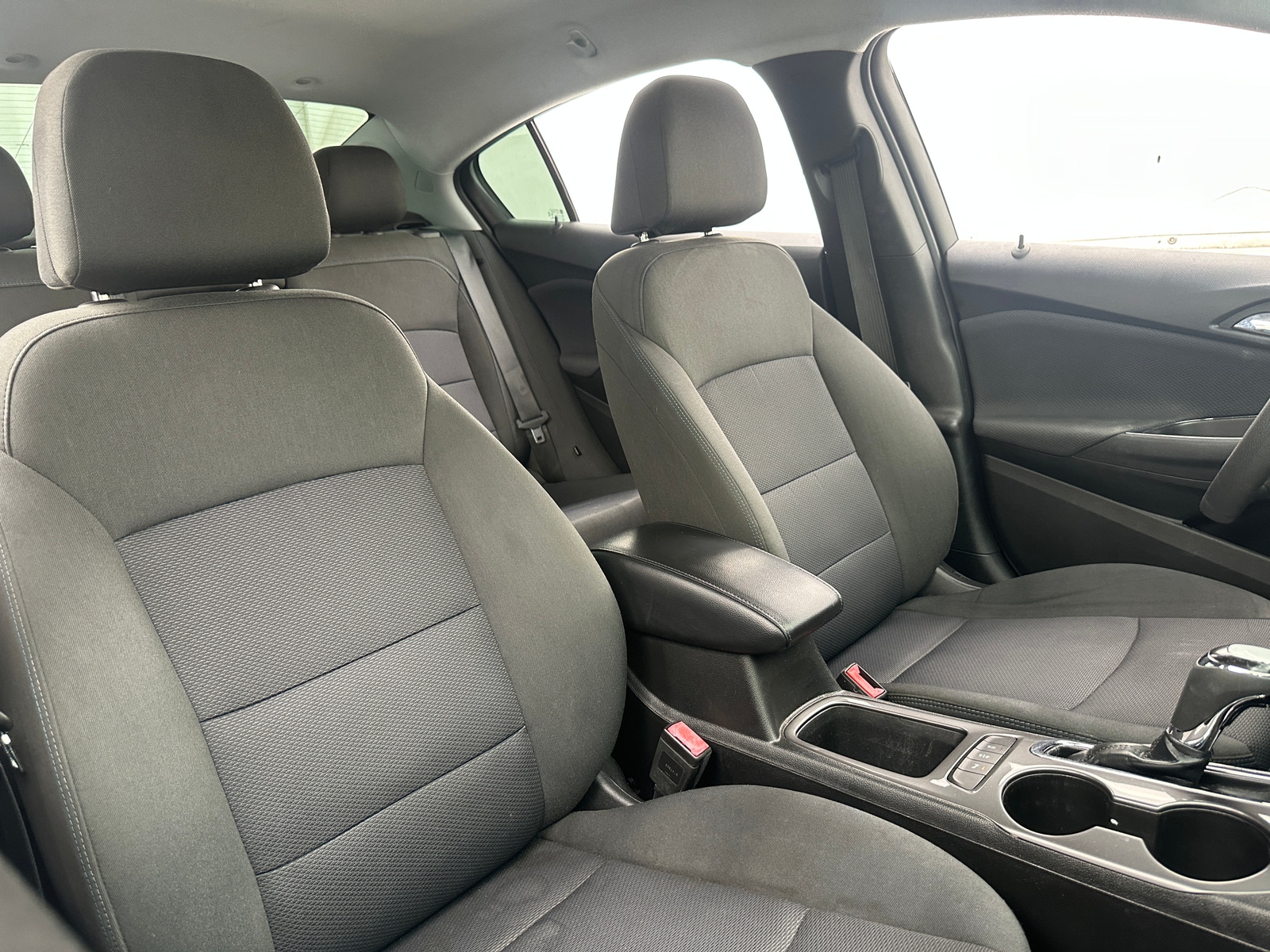 Thumbnail: 2019 Chevrolet Cruze - 2