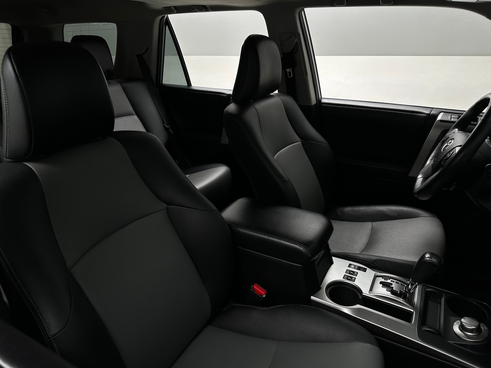 Thumbnail: 2016 Toyota 4Runner - 2