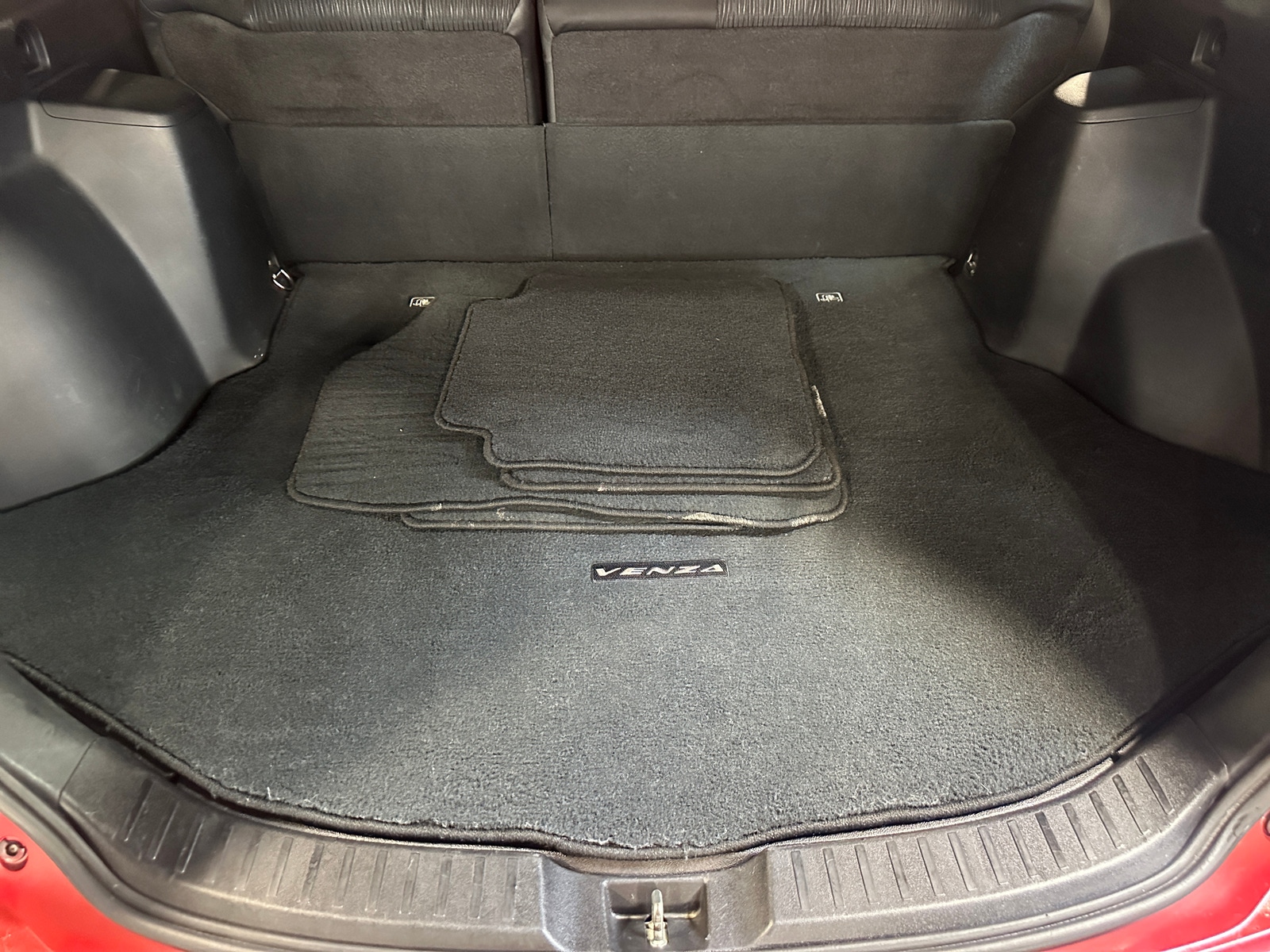 Thumbnail: 2013 Toyota Venza - 7