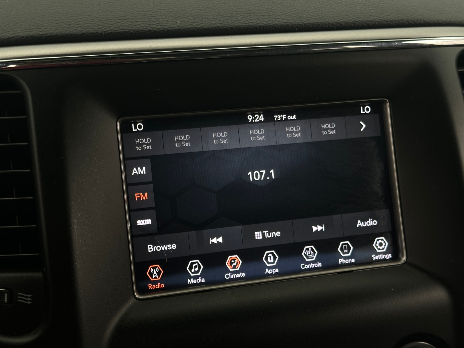 Thumbnail: 2018 Jeep Grand Cherokee - 3