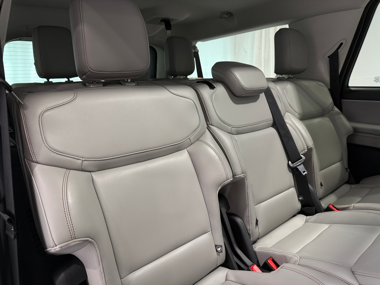 Thumbnail: 2025 Ford Expedition MAX - 5