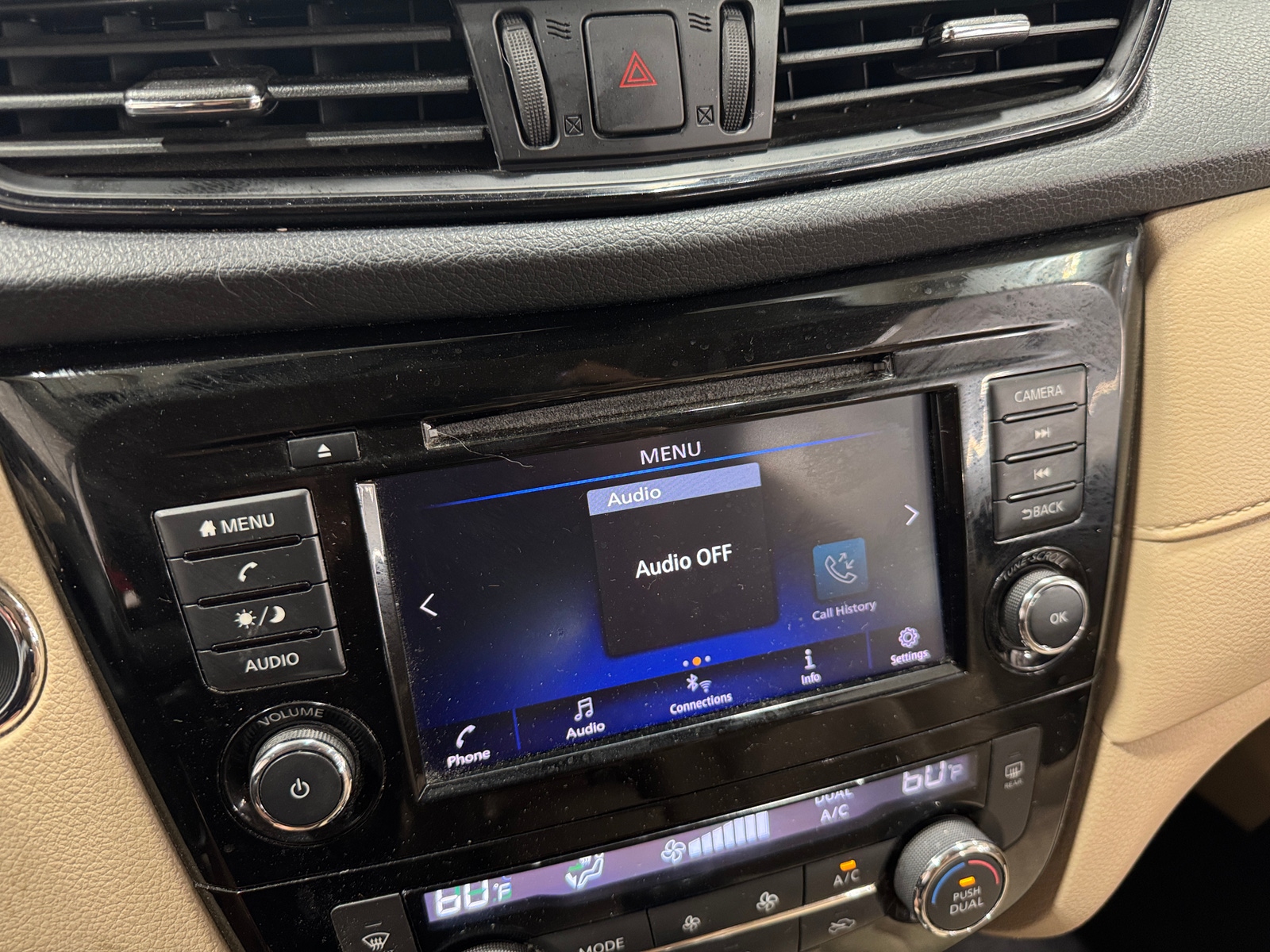 Thumbnail: 2019 Nissan Rogue - 4