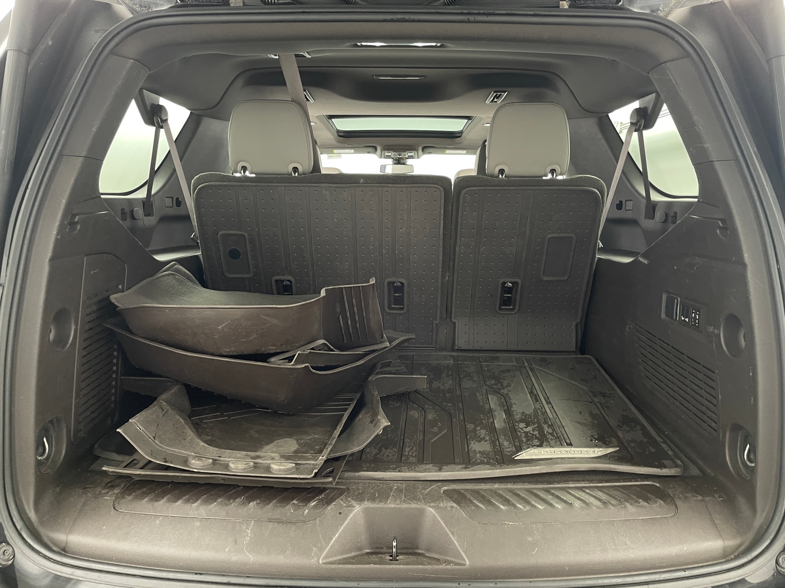 Thumbnail: 2021 Chevrolet Suburban - 6