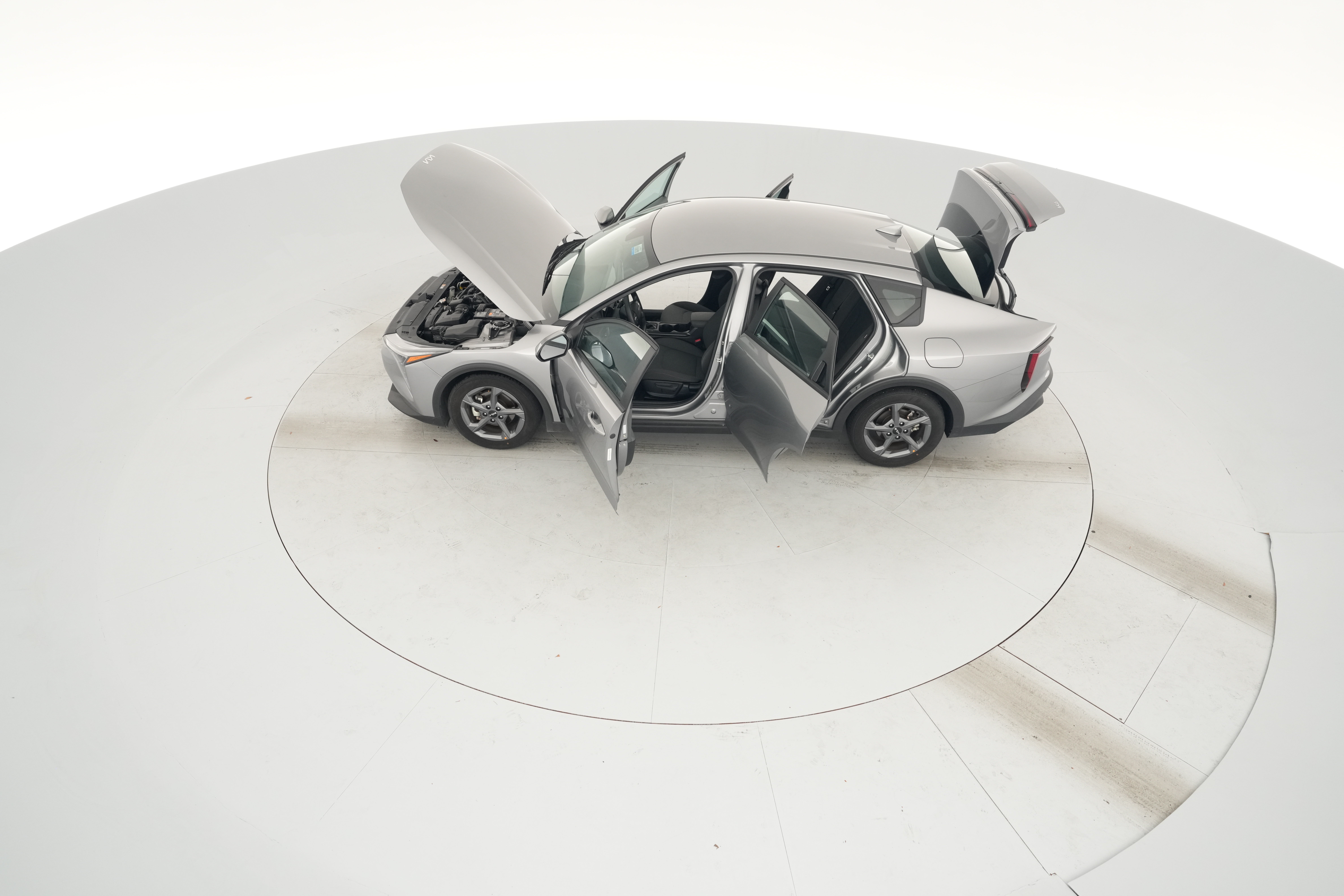 2025 Kia K4 LXS - Photo 40