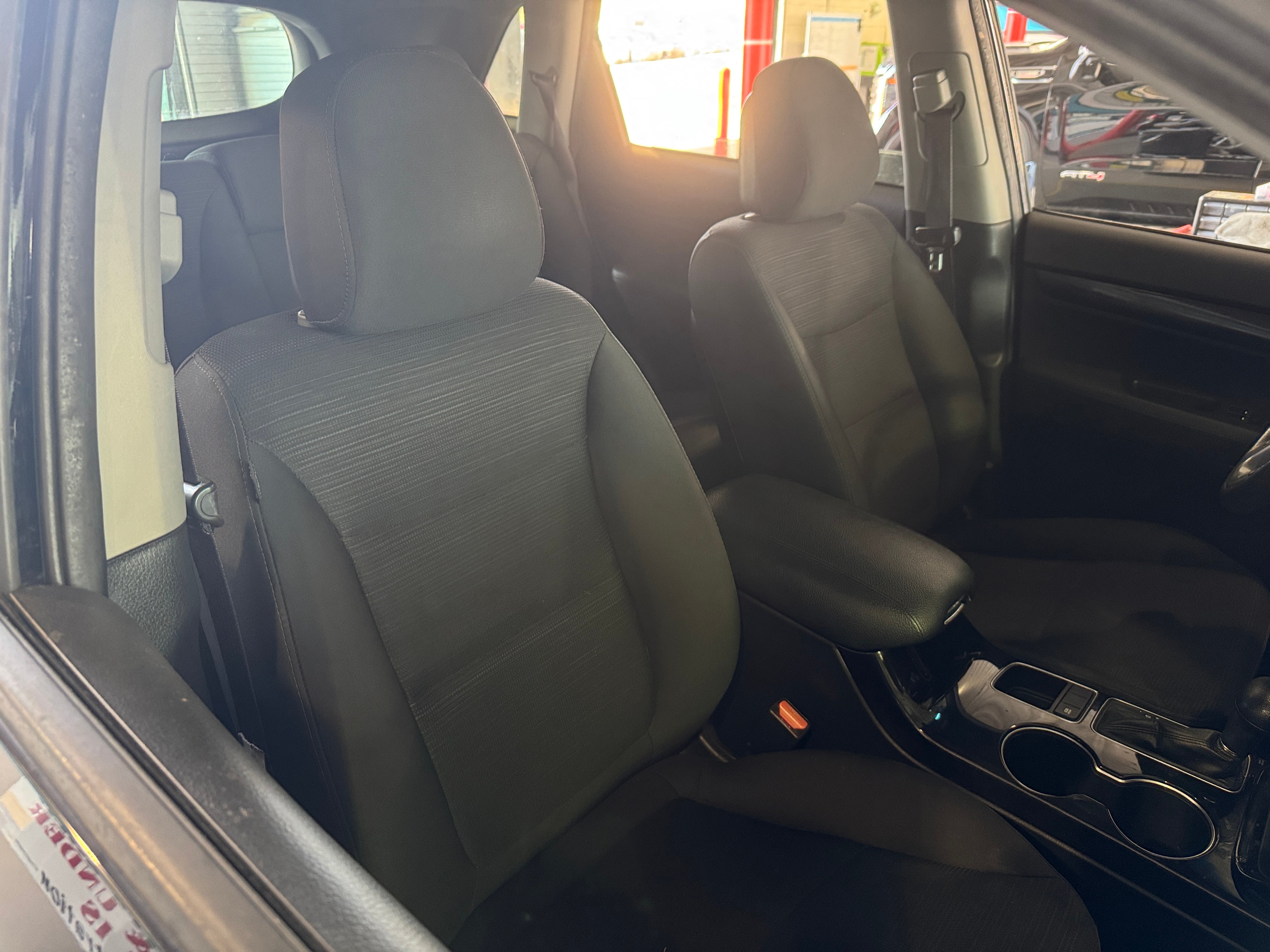 Used 2015 Kia Sorento LX with VIN 5XYKT3A68FG602636 for sale in Colonial Heights, VA