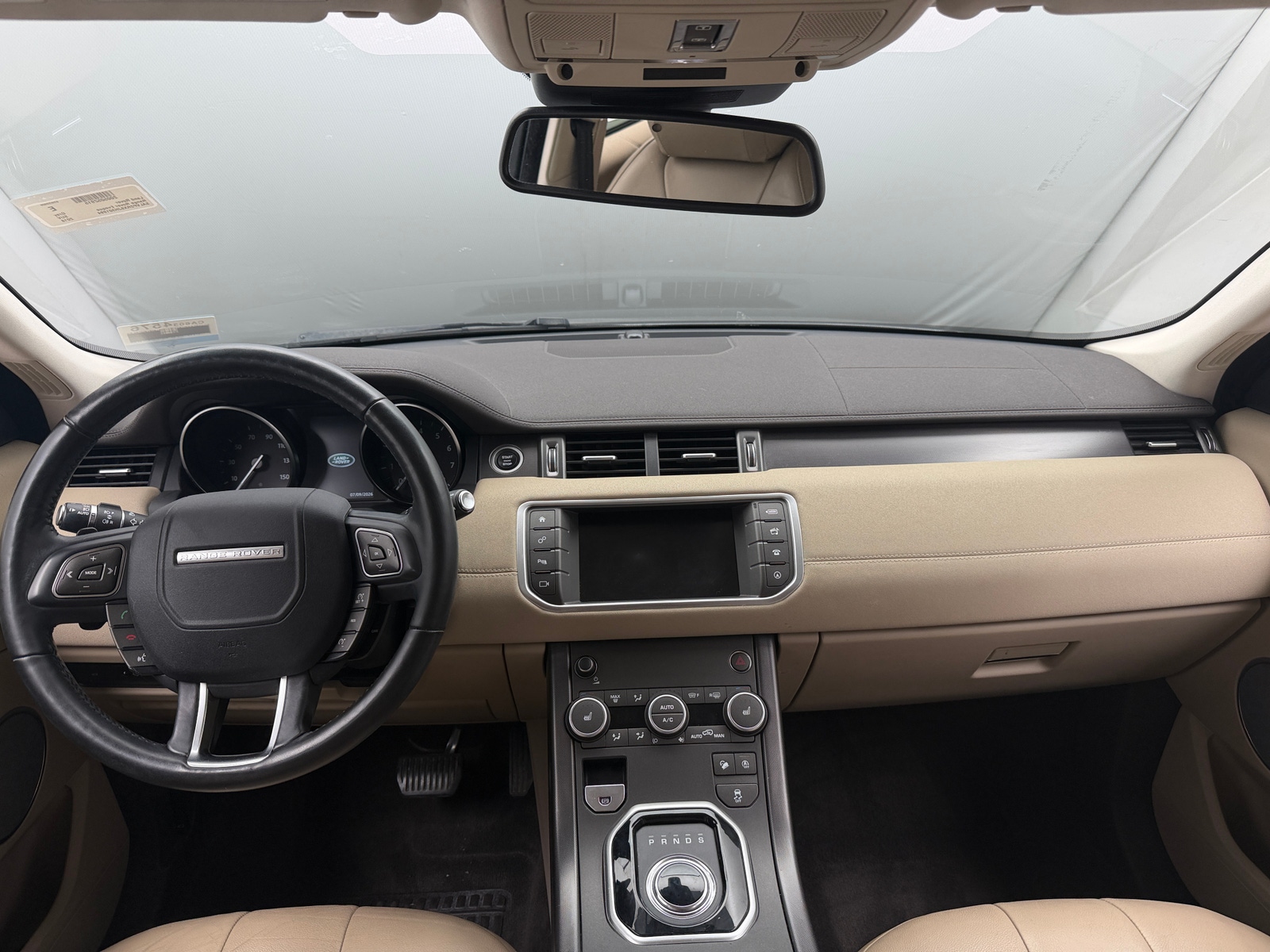 Thumbnail: 2018 Land Rover Range Rover Evoque - 2