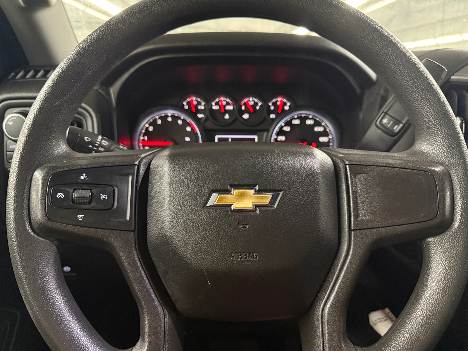 Thumbnail: 2019 Chevrolet Silverado 1500 - 5