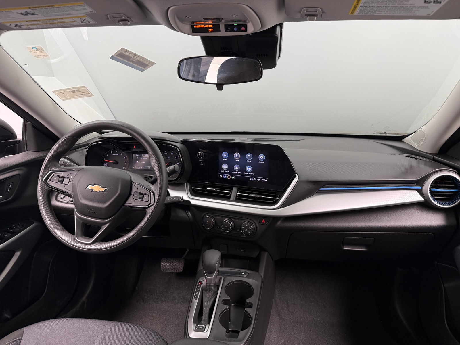 Thumbnail: 2025 Chevrolet Trax - 3