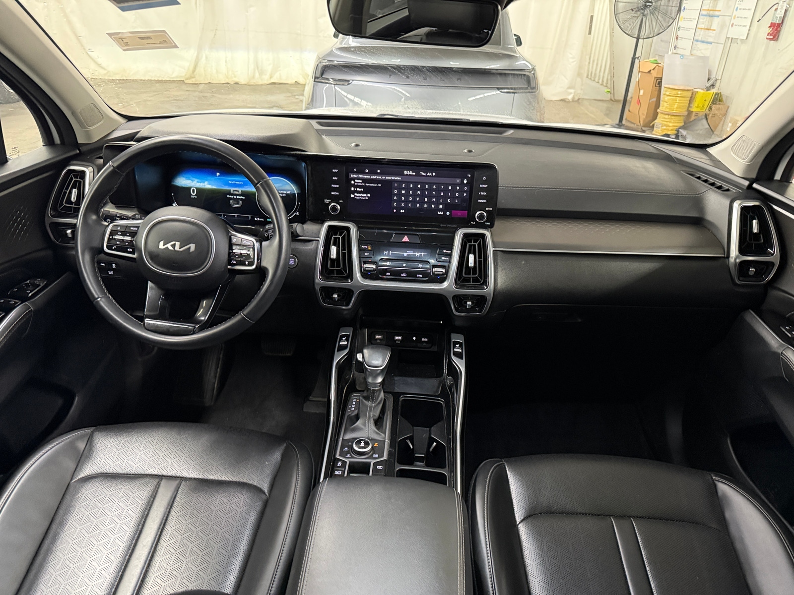 Thumbnail: 2023 Kia Sorento - 2