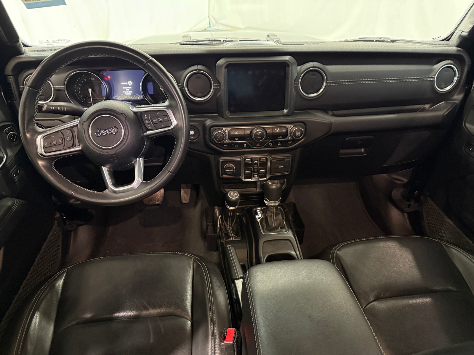 Thumbnail: 2022 Jeep Wrangler - 2