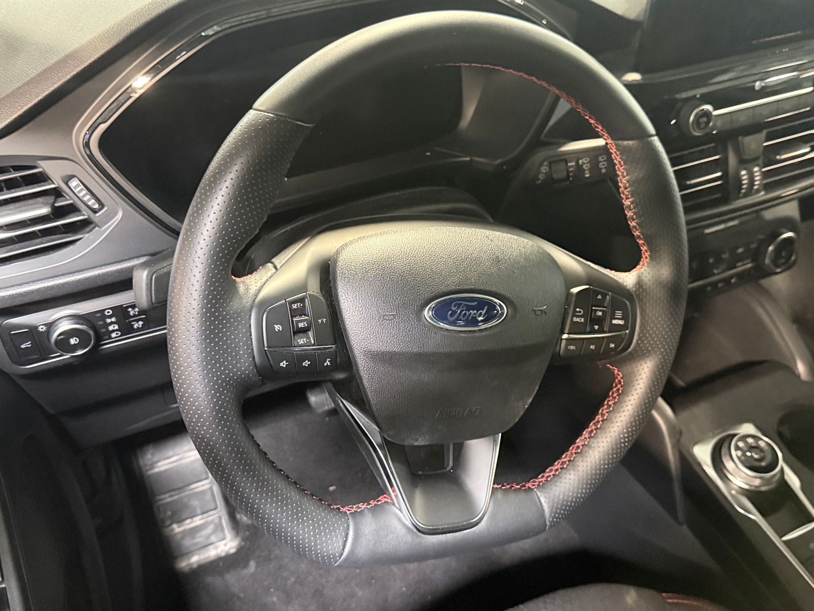 Thumbnail: 2025 Ford Escape - 5