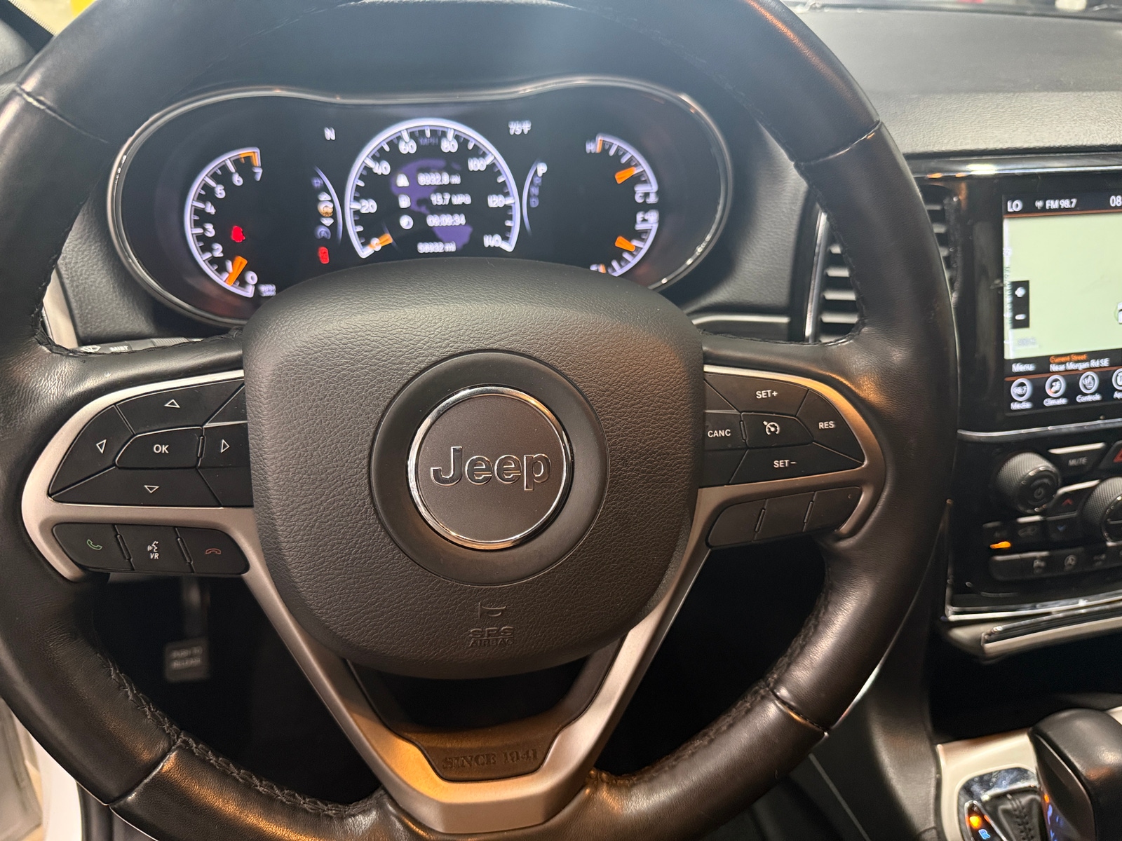 Thumbnail: 2021 Jeep Grand Cherokee - 5