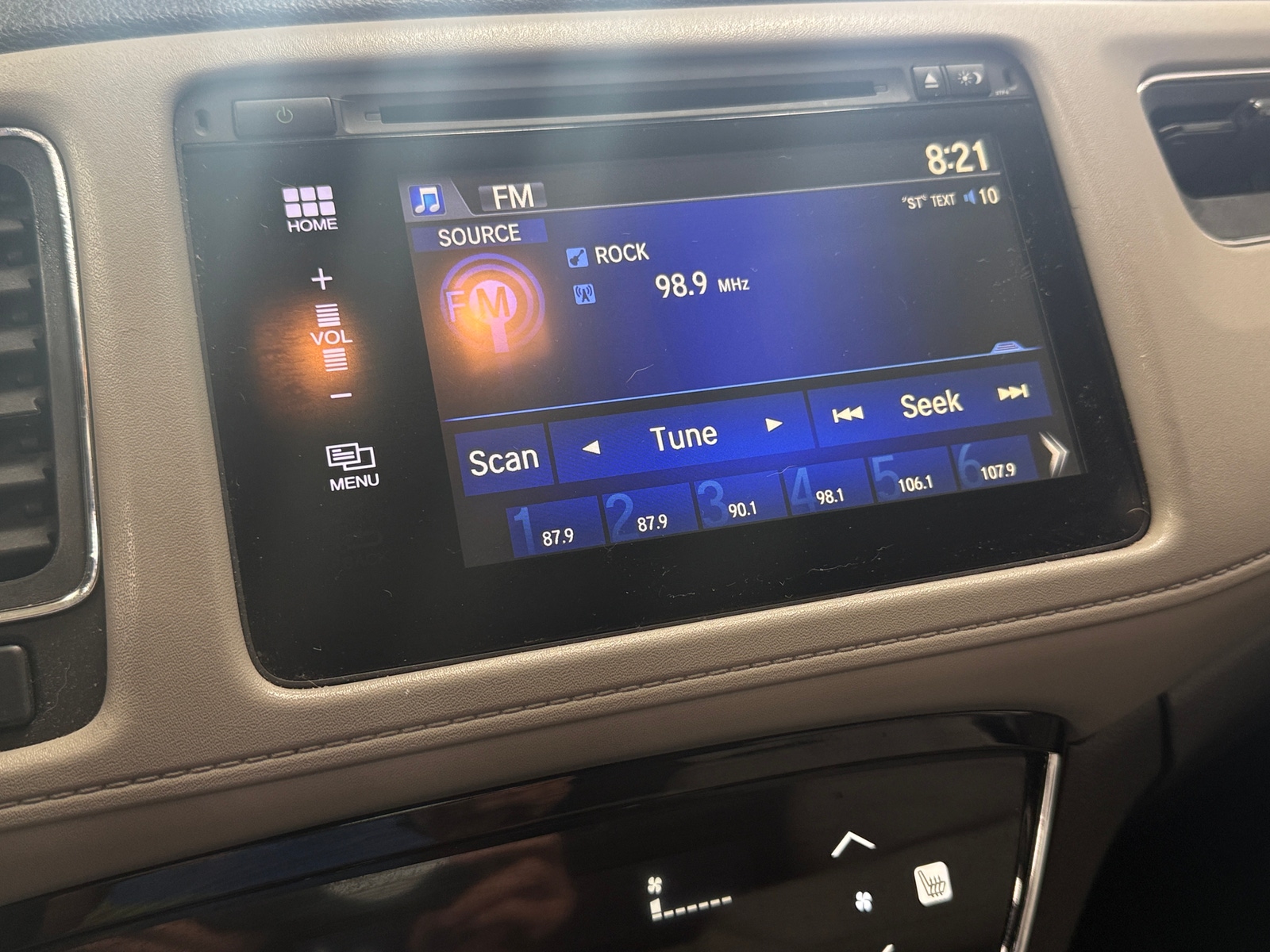 Thumbnail: 2017 Honda HR-V - 4