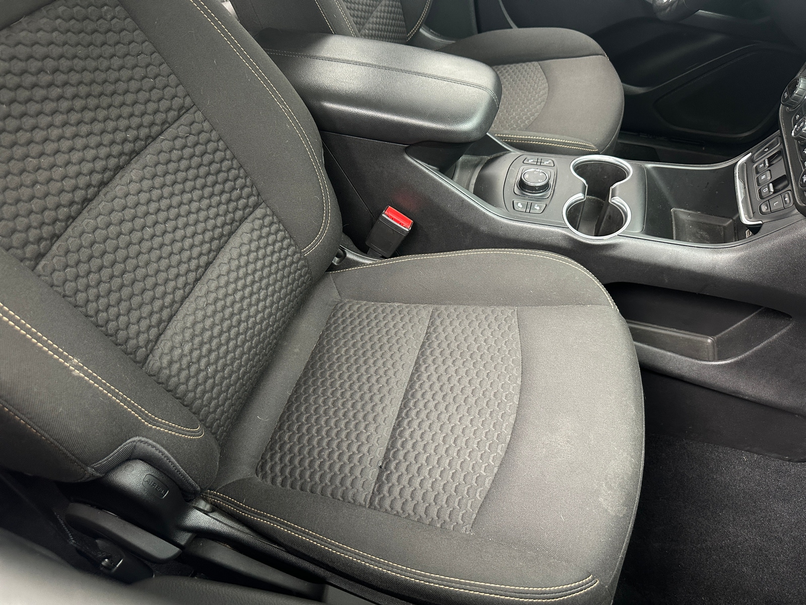 Thumbnail: 2020 GMC Terrain - 2