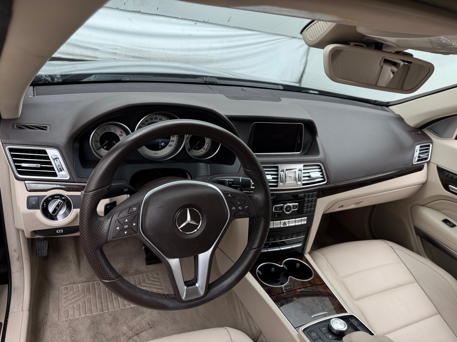 Thumbnail: 2014 Mercedes-Benz E-Class - 2
