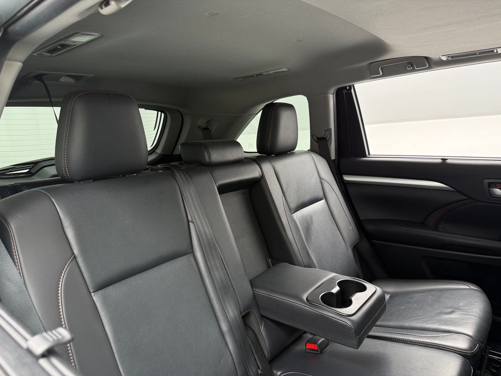 Thumbnail: 2019 Toyota Highlander - 5