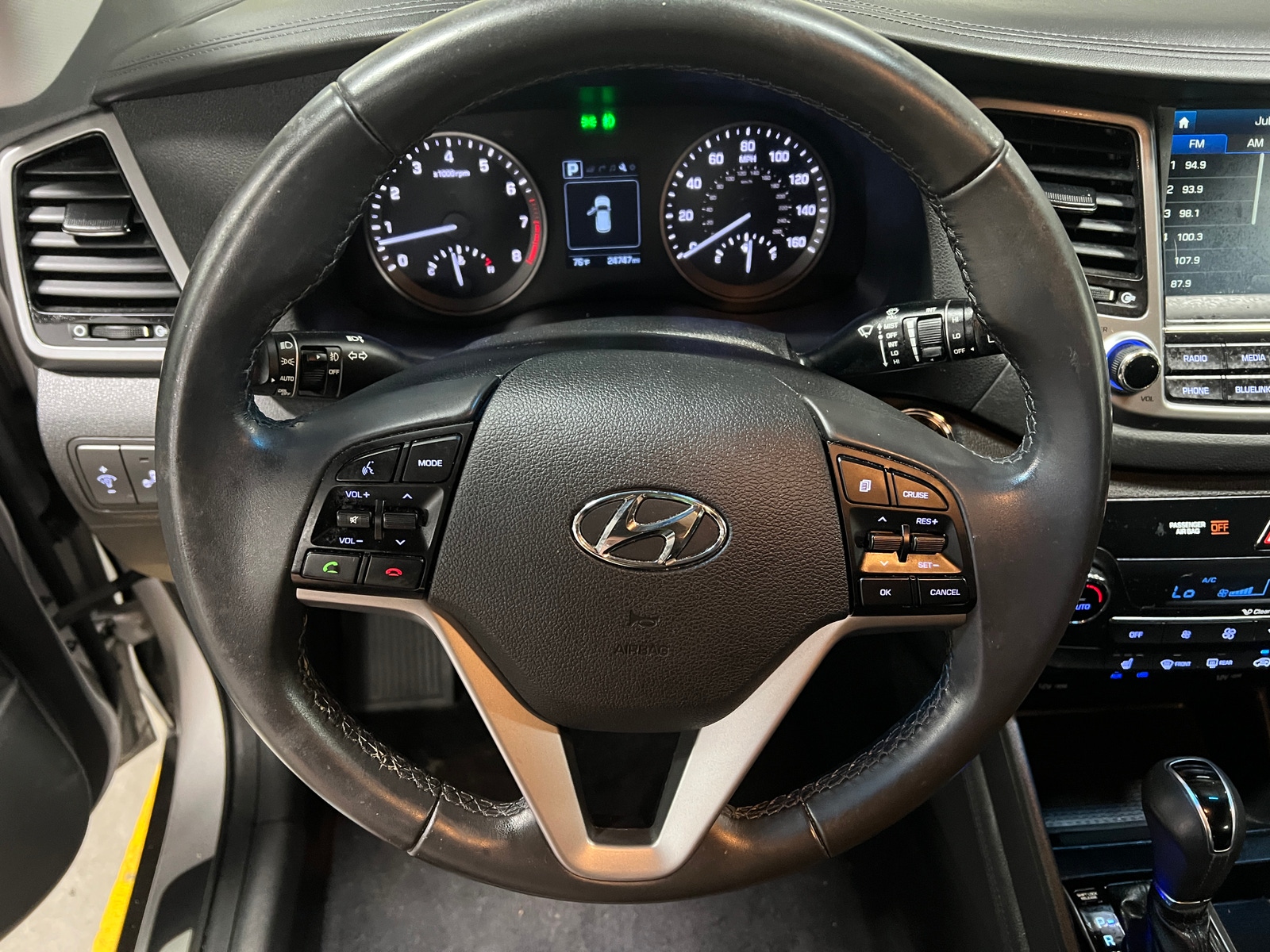 Thumbnail: 2017 Hyundai Tucson - 4