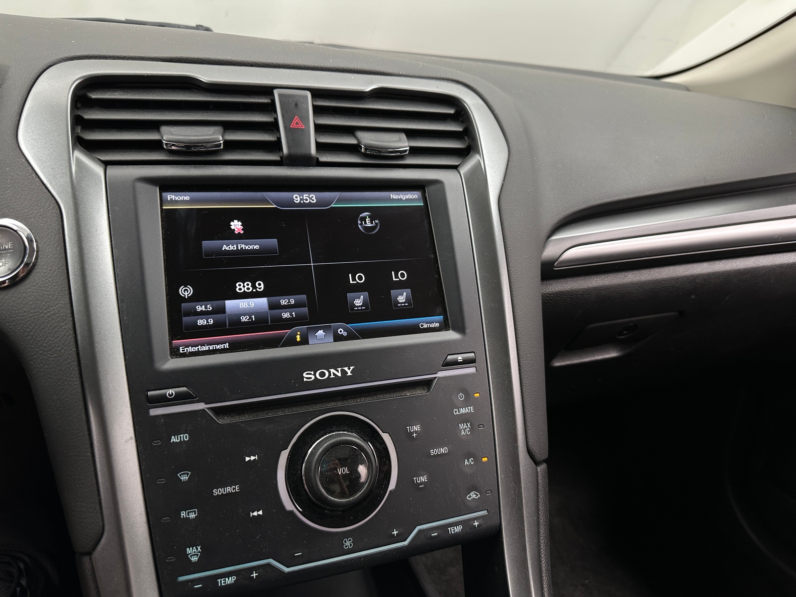 Thumbnail: 2014 Ford Fusion - 3