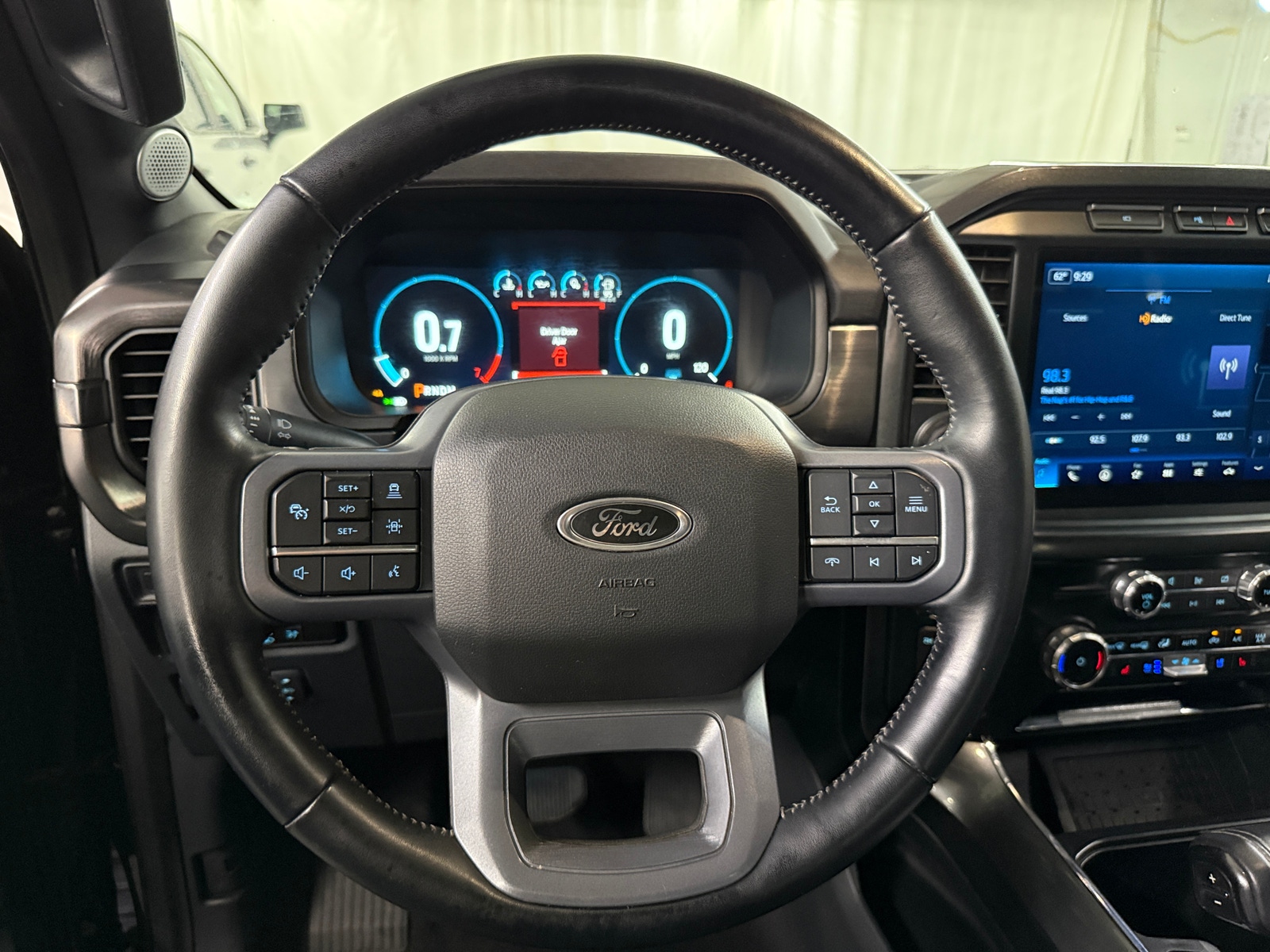Thumbnail: 2023 Ford Econoline - 4