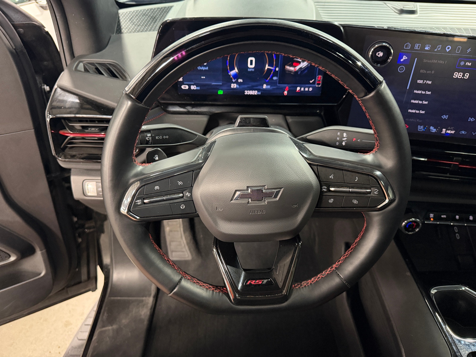 Thumbnail: 2024 Chevrolet Silverado EV - 4