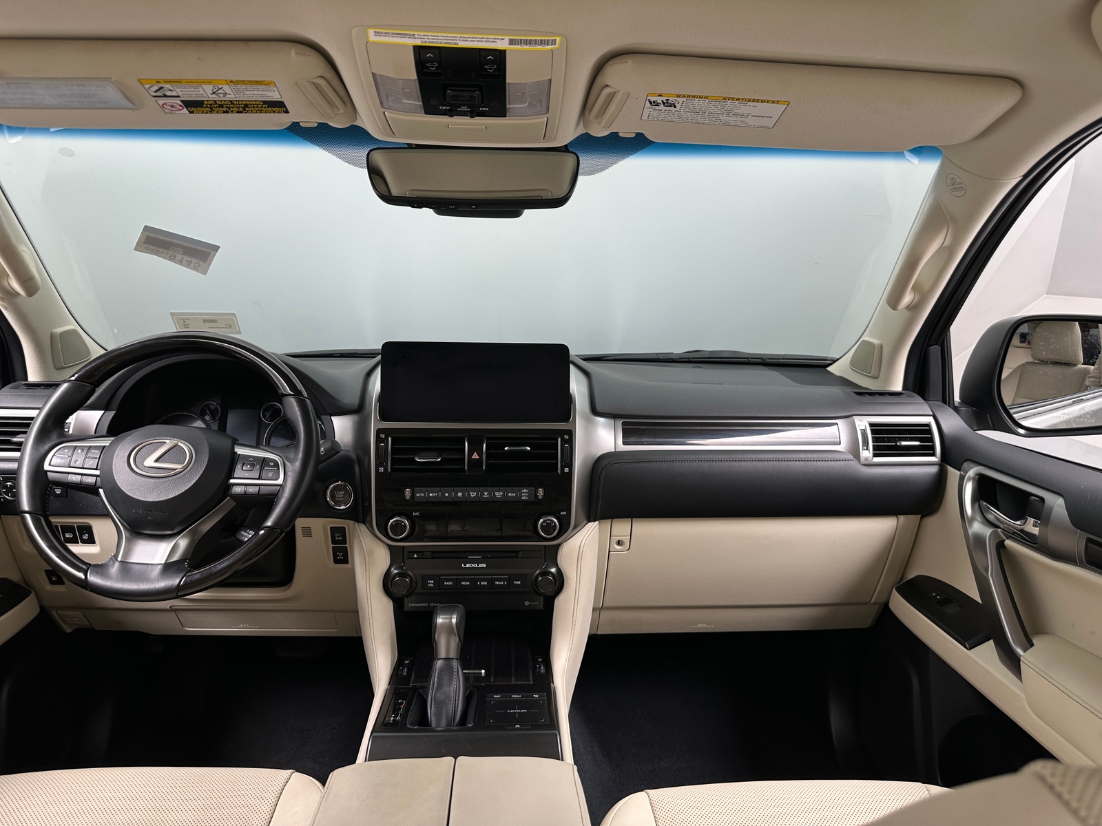 Thumbnail: 2023 Lexus GX - 2