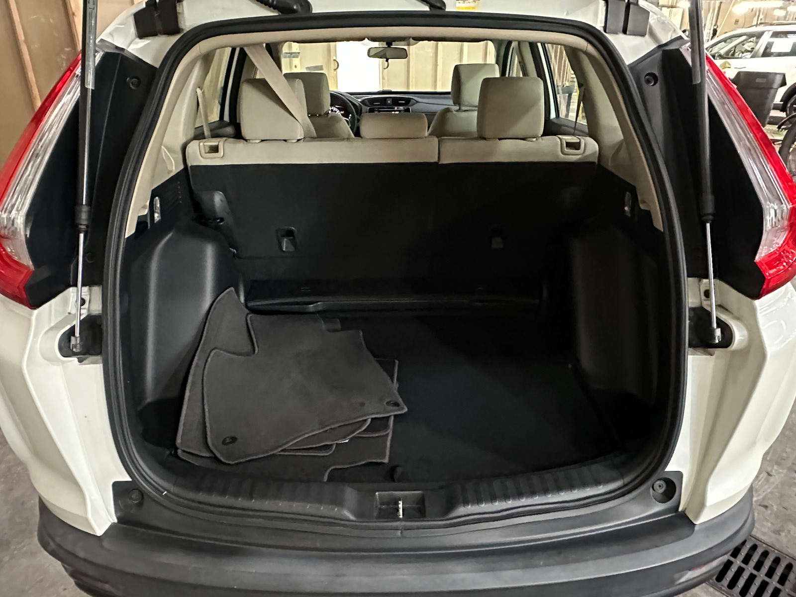 Thumbnail: 2017 Honda CR-V - 7