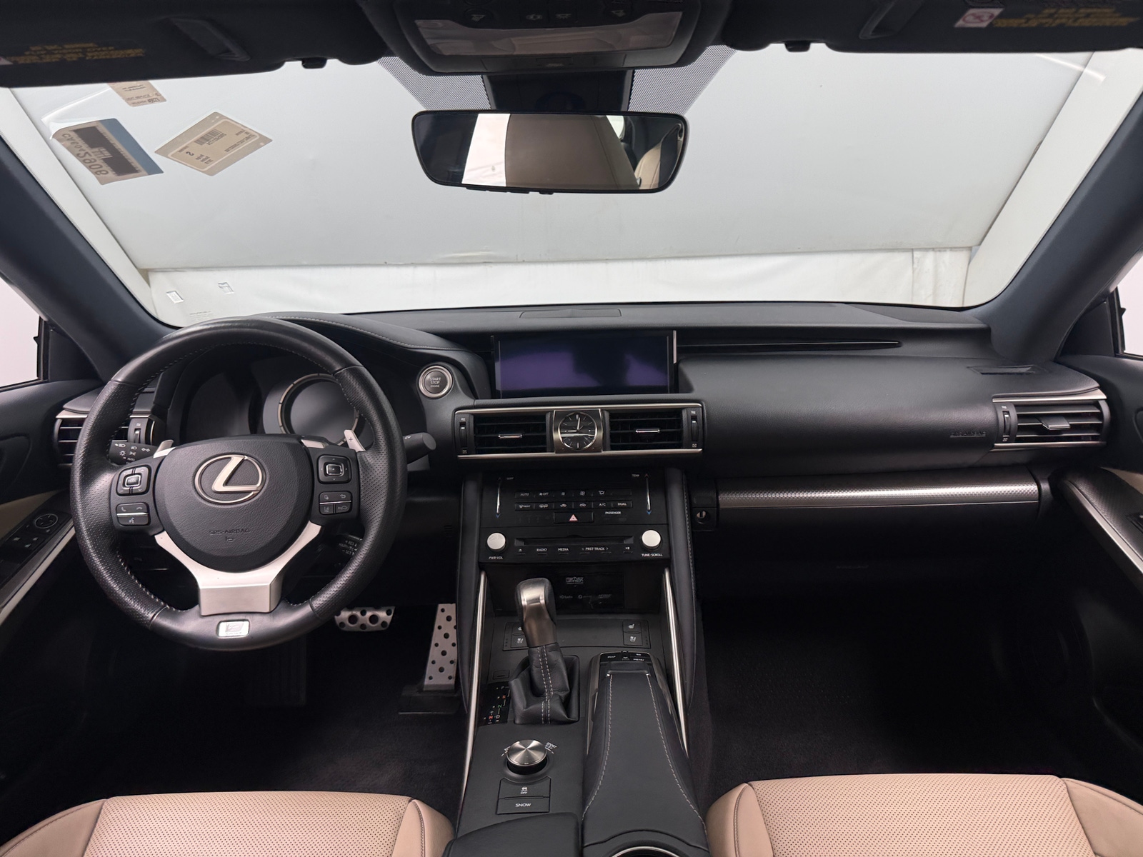 Thumbnail: 2018 Lexus IS - 2